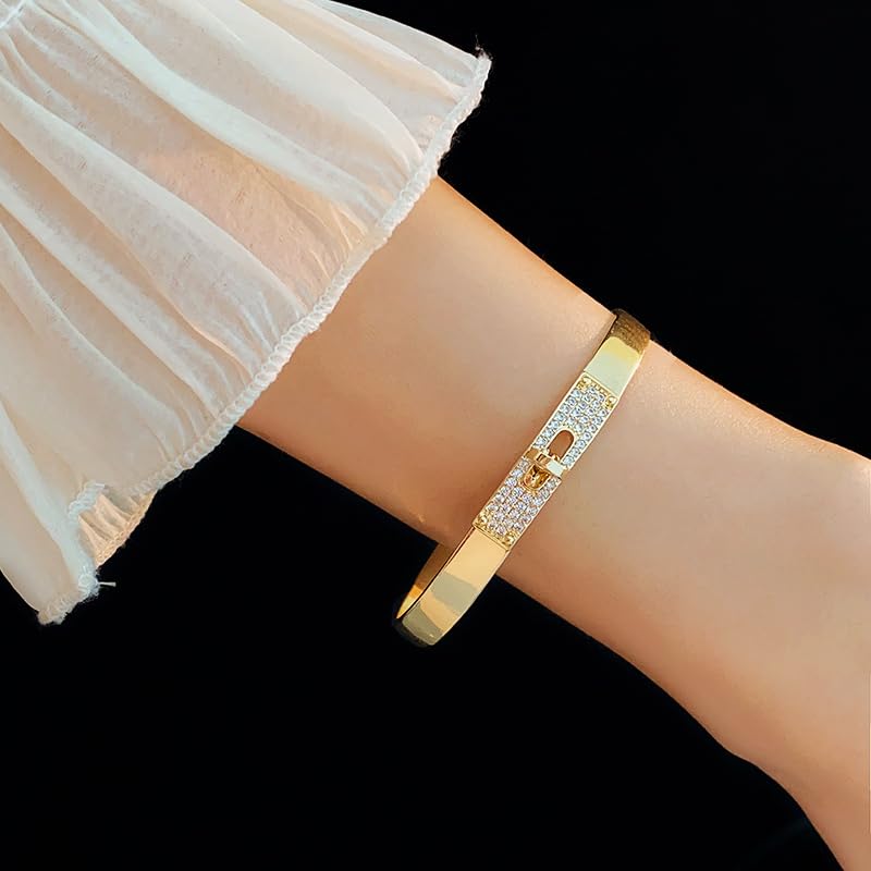 18K Gold Plated Turn Lock Bracelet with Cubic Zirconia,Classical Fashion Stainless Steel Bangle Bracelet for Men and Womens