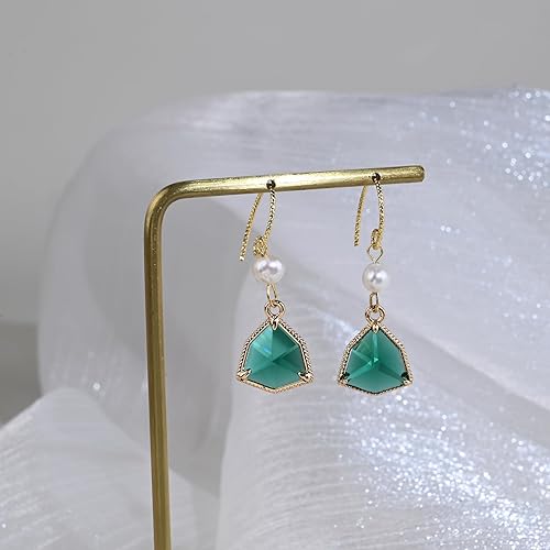 Gold Plated Green Crystal Drop Dangle Earrings Vintage Emerald Green Pearl Earrings for Women Trendy Fancy Earrings Suitable for Gift