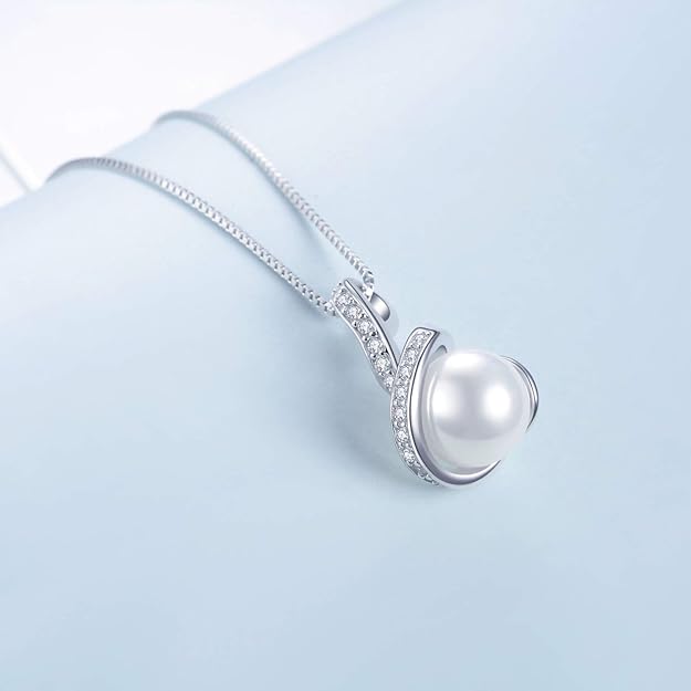 YFN Sterling Silver Pearl Pendant Necklace Elegant Jewelry Gifts for Women Girls