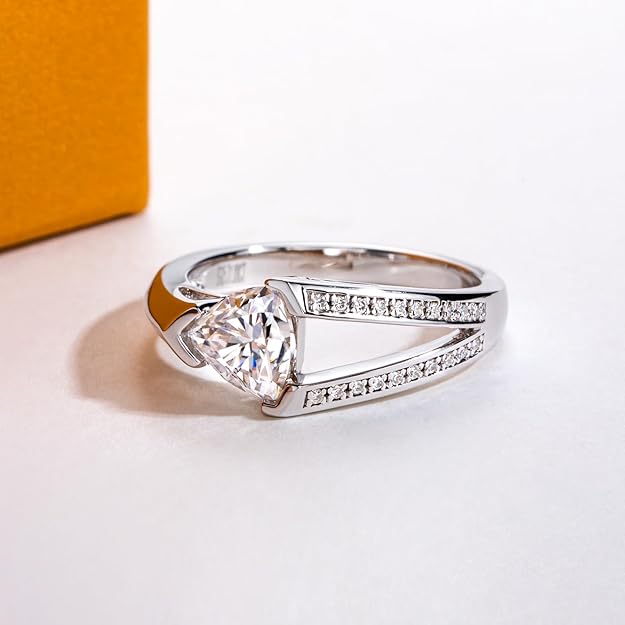 Emerald/Marquise Cut Moissanite Engagement Ring D Color VVS1 Clarity 925 Sterling Silver Promise Anniversary Wedding Statement Rings for Women with Certificate