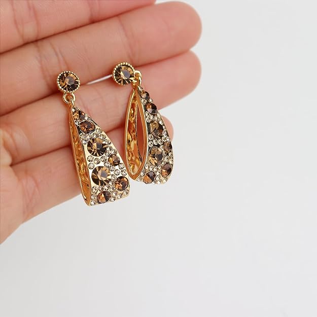 JeanBeau Gold Chunky Geometric Hoop Dangle Drop Earrings for Women, Large Statement Brown Rhinestone Circle Round Earing Dangling Prom Wedding Fashion Jewelry Gift.