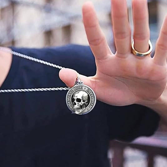 Memento Mori Necklace Carpe Diem Pendant 3D Skull Necklace for Men, Mori 400th Birthday Special Commemorative Necklace