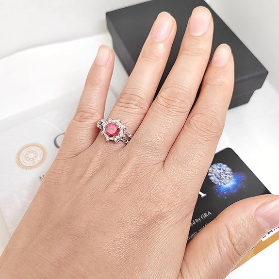 Red Moissanite Ring for Women 1.0ct Lab Created Diamond Round Cut Rings 18K White Gold Plated S925 Silver Jewelry with Gift Box