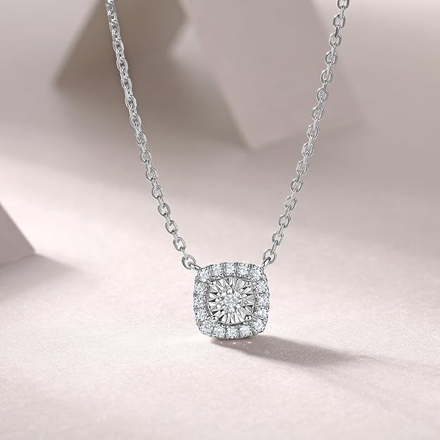 Sytaehi Sterling Silver Lab Grown Diamond Halo Pendant Necklace, Chain Included,ideal gift for anniversaries, birthdays, or any milestone celebration