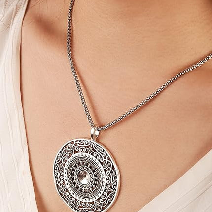 HAQUIL Vintage Flower Necklace, Fashion Jewelry for Women, Statement Necklace for Women…