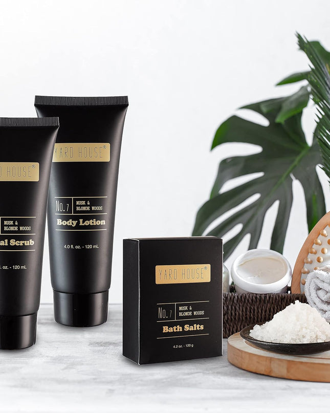 Mens Bath and Body Gift Set - Musk and Blonde Woods - Luxury Christmas, Birthday, Fathers Day Gifts From Daughter, Wife, Son For Dad, Husband - Relaxing Spa Kit for Him in Toiletry Bag