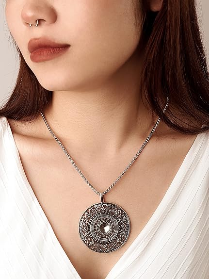 HAQUIL Vintage Flower Necklace, Fashion Jewelry for Women, Statement Necklace for Women…