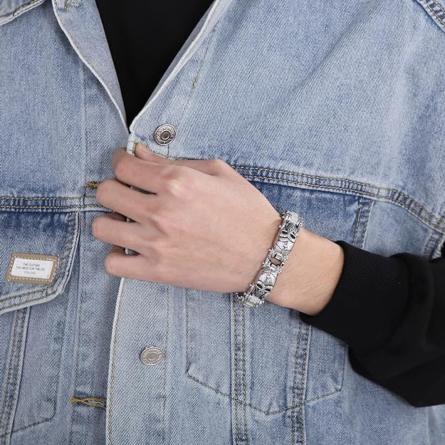 Gothic Stainless Steel Skull Charm Bicycle Motorcycle Chain Bracelet for Men,Punk Fashion Vintage Bracelet