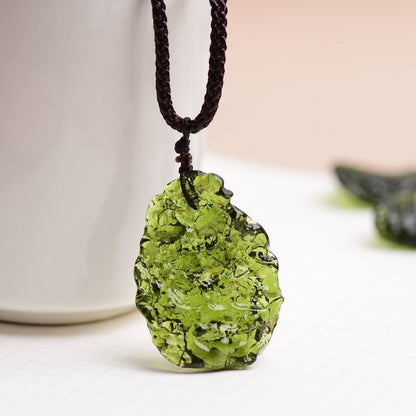 Natural Crystal Gem Moldavite Meteorite Glass Necklace Pendant Stone Green