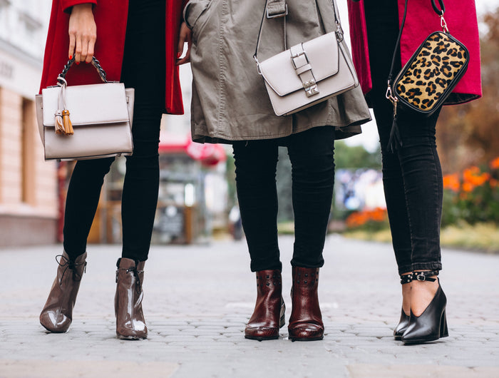 <h2>Trendy Handbags<br/></h2>